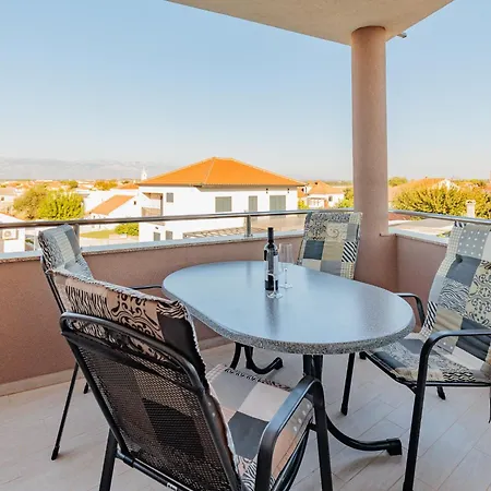 Mlasina-3 By Interhome Apartamento *